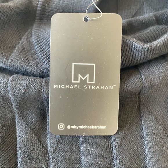 Micheal Strahan black sweater - Picture 6 of 11